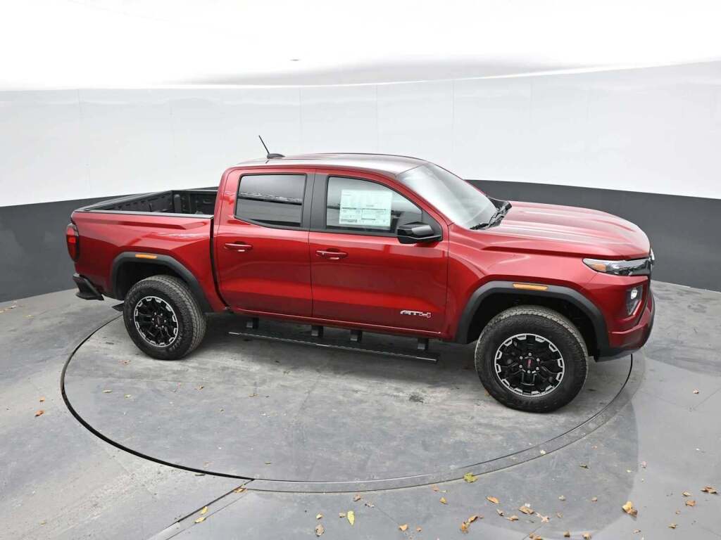 2026 GMC Canyon AT4, 4WD
