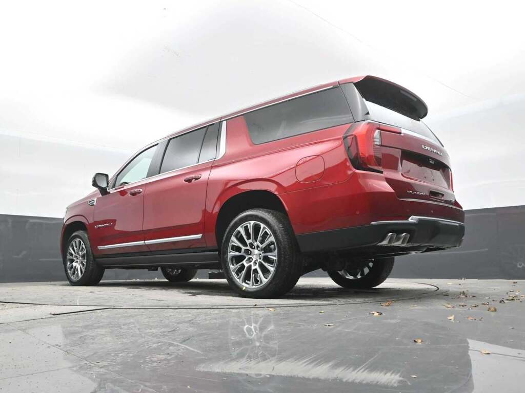 2026 GMC Yukon XL 4WD Denali