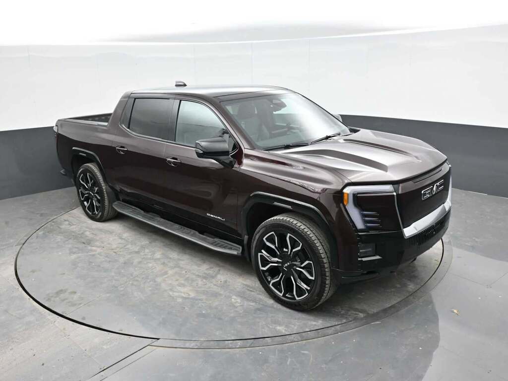 2025 GMC Sierra EV Denali