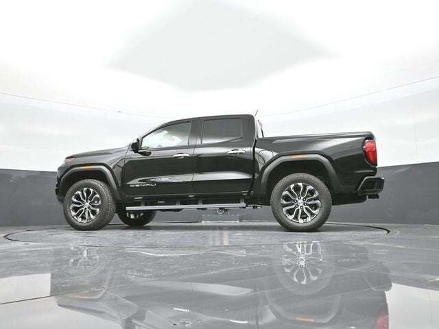 2026 GMC Canyon Denali, 4WD