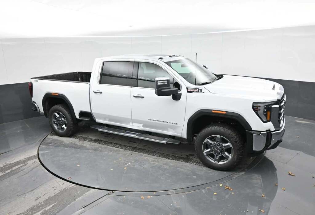 2026 GMC Sierra 2500HD SLT
