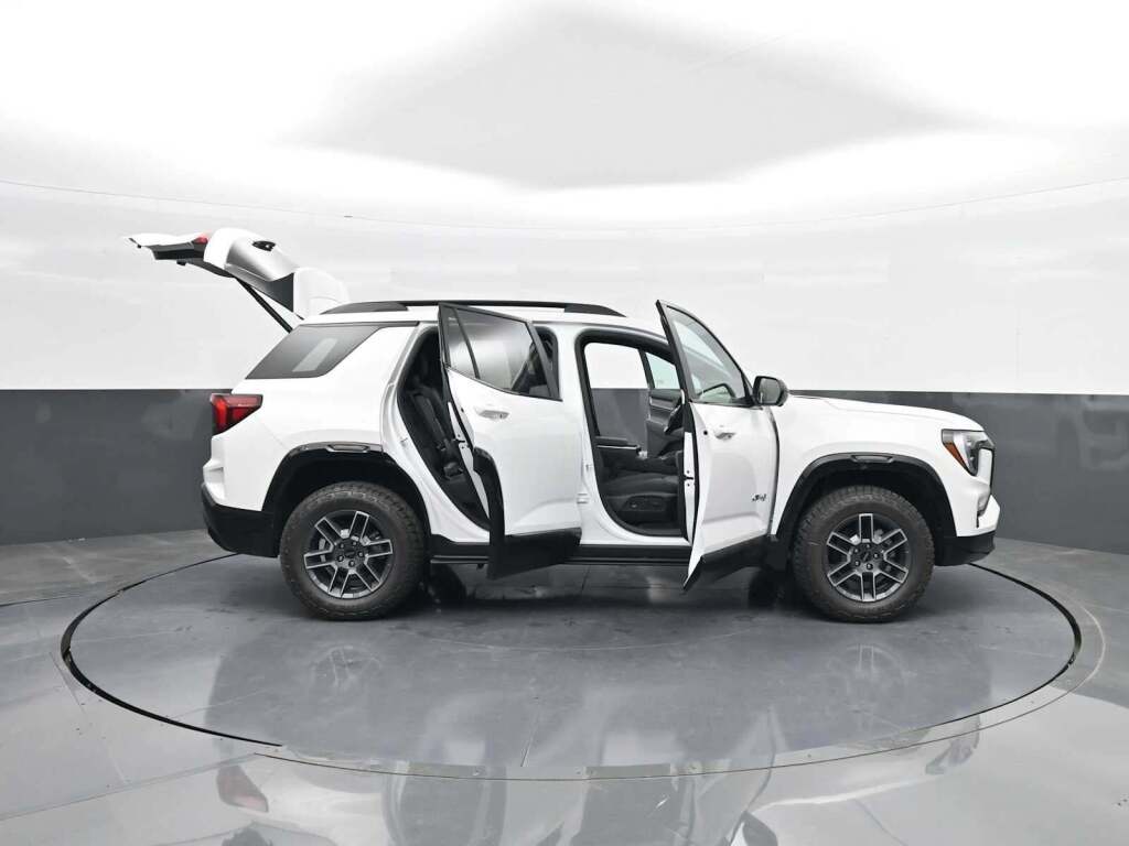 2026 GMC Terrain AWD AT4