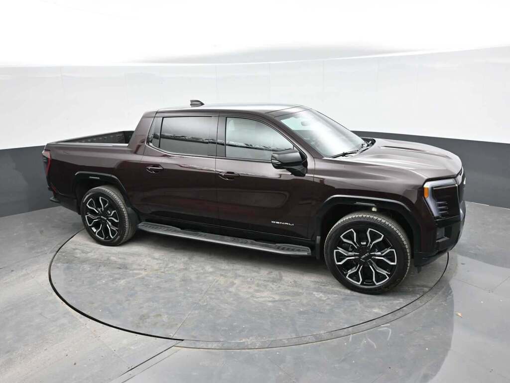 2025 GMC Sierra EV Denali