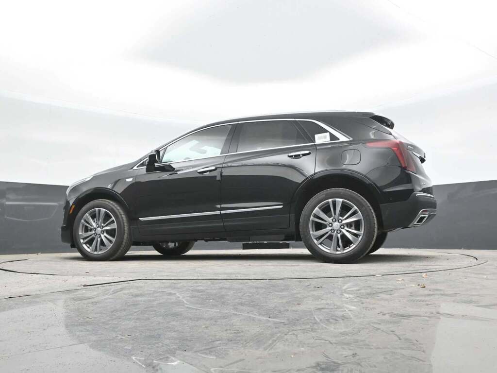2025 Cadillac XT5 AWD Premium Luxury