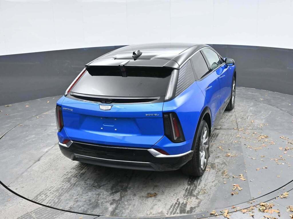 2026 Cadillac OPTIQ Luxury