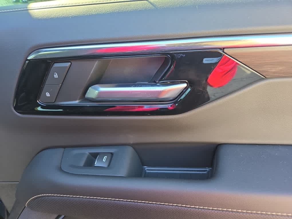 2025 Chevrolet Tahoe 4WD Premier