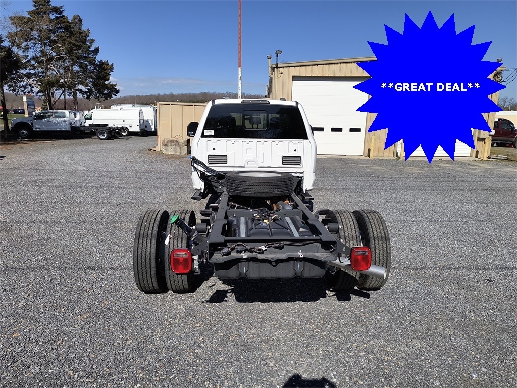 2024 Ford F-450 Chassis XL