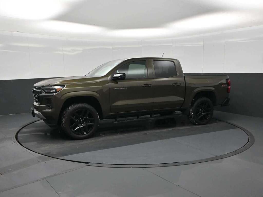 2024 Chevrolet Colorado 4WD Z71