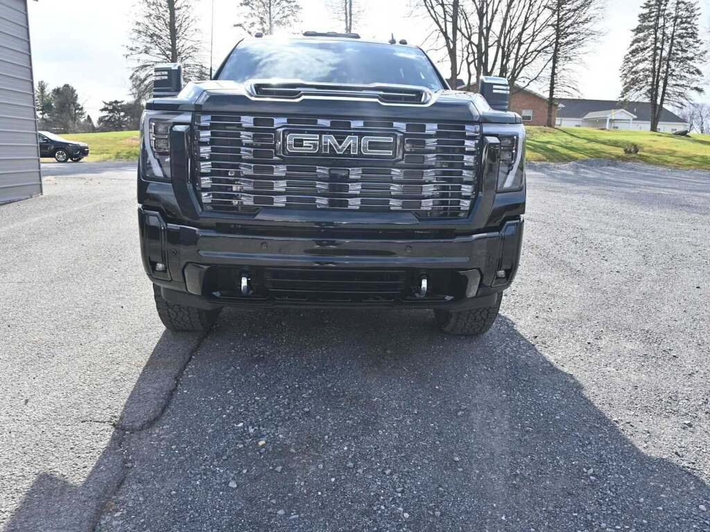 2026 GMC Sierra 2500HD Denali Ultimate