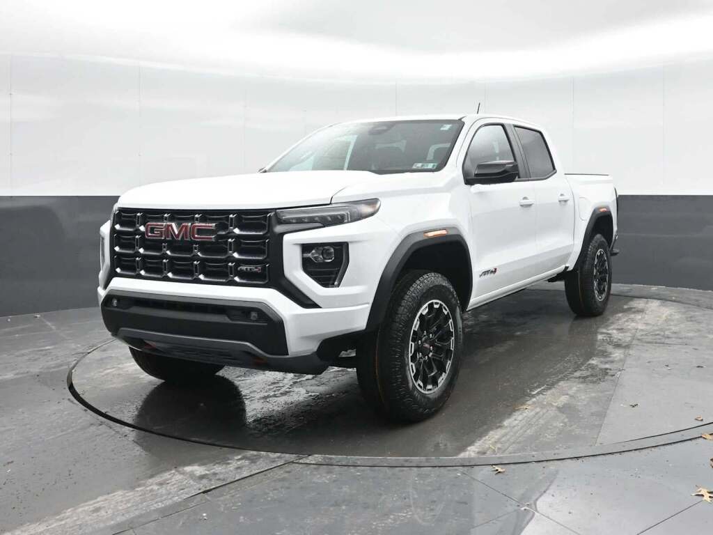 2026 GMC Canyon AT4, 4WD