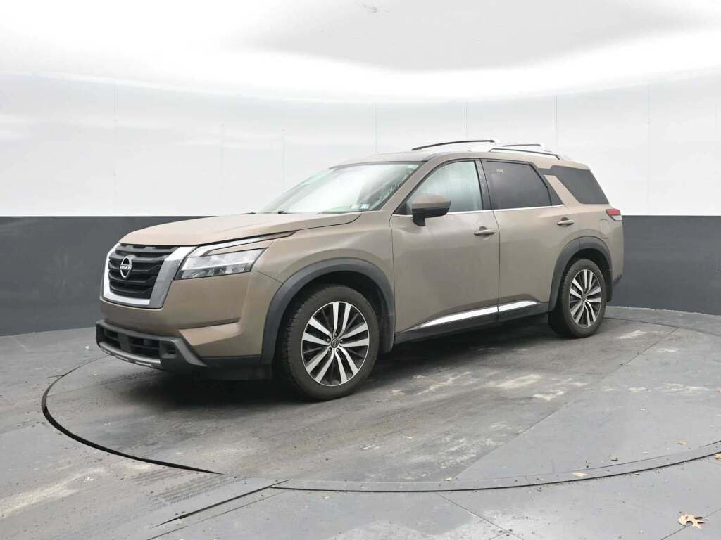 2023 Nissan Pathfinder Platinum 4WD