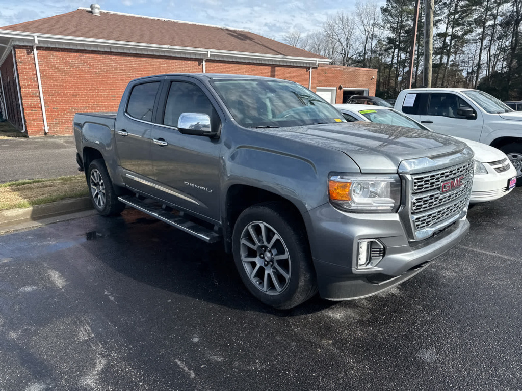 2022 GMC Canyon 4WD Crew Cab Short Box Denali