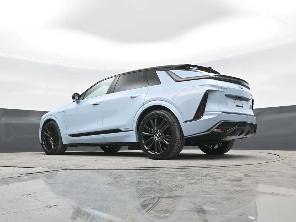 2026 Cadillac LYRIQ V-Series AWD