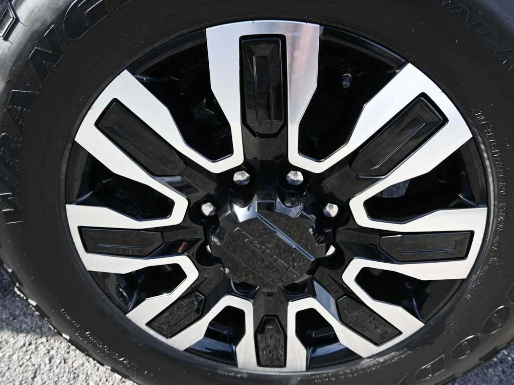 2026 GMC Sierra 2500HD Denali Ultimate