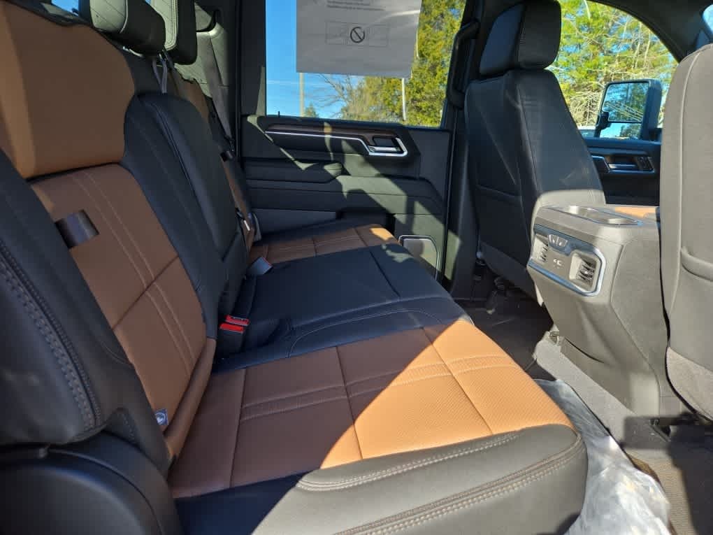 2026 Chevrolet Silverado 3500HD High Country