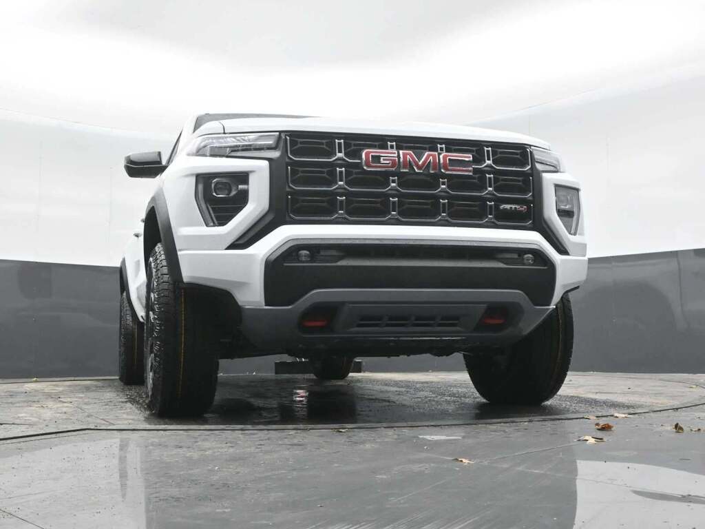 2026 GMC Canyon AT4, 4WD