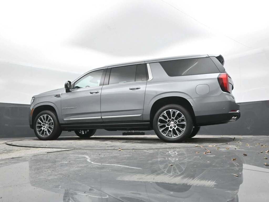 2026 GMC Yukon XL 4WD Denali
