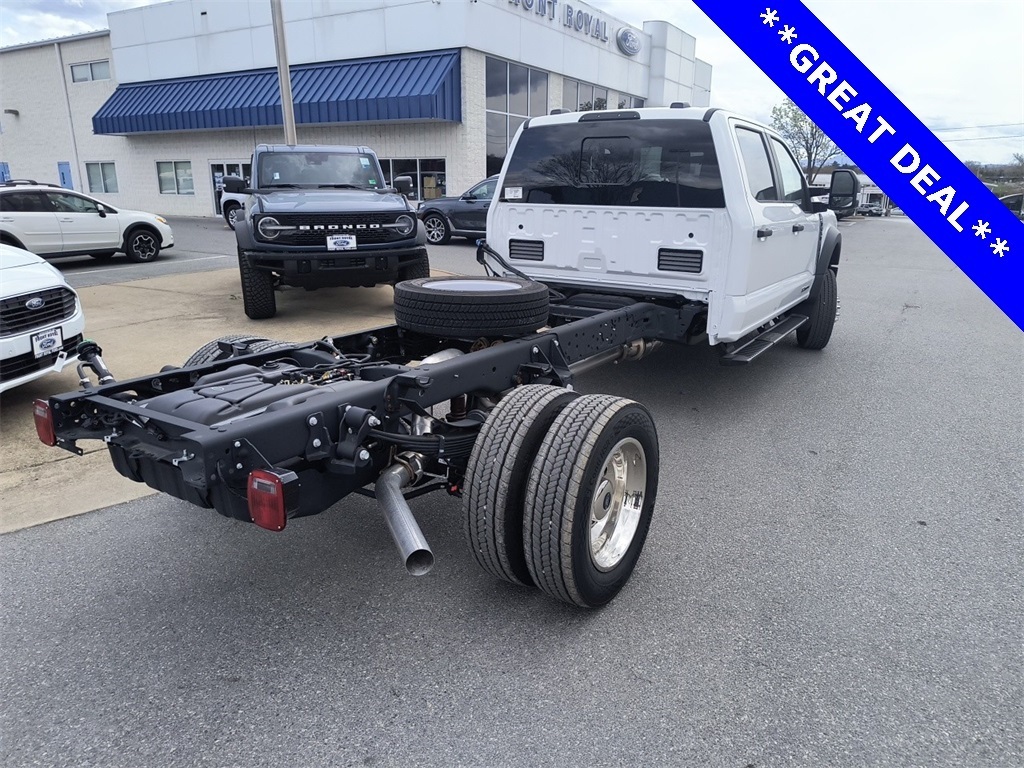 2024 Ford F-450 Chassis XL