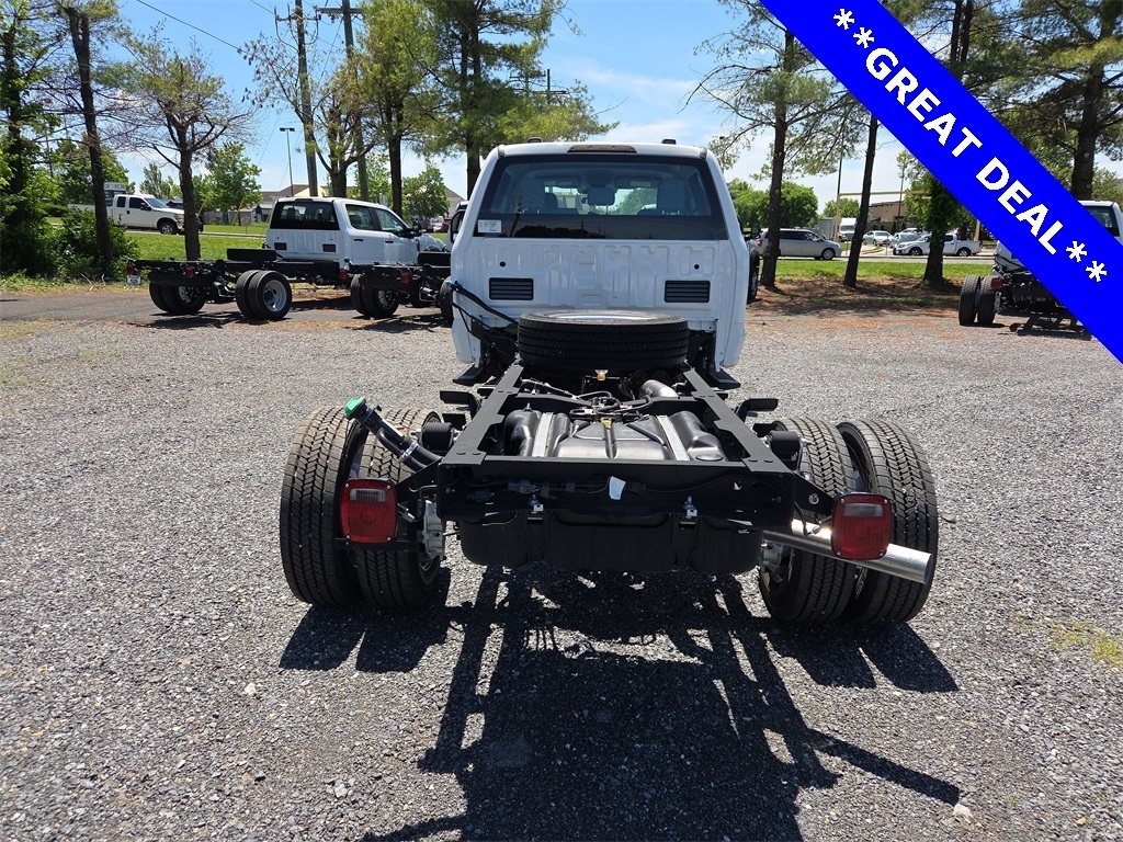 2024 Ford F-450 Chassis XL