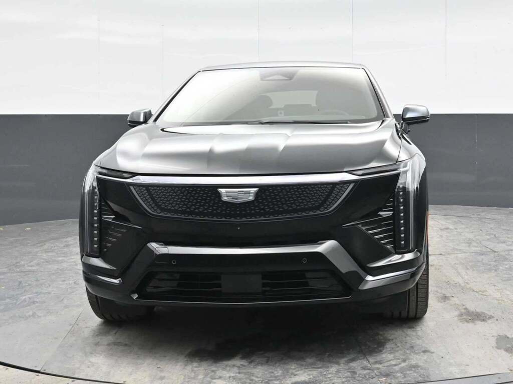 2025 Cadillac OPTIQ Sport 2 AWD