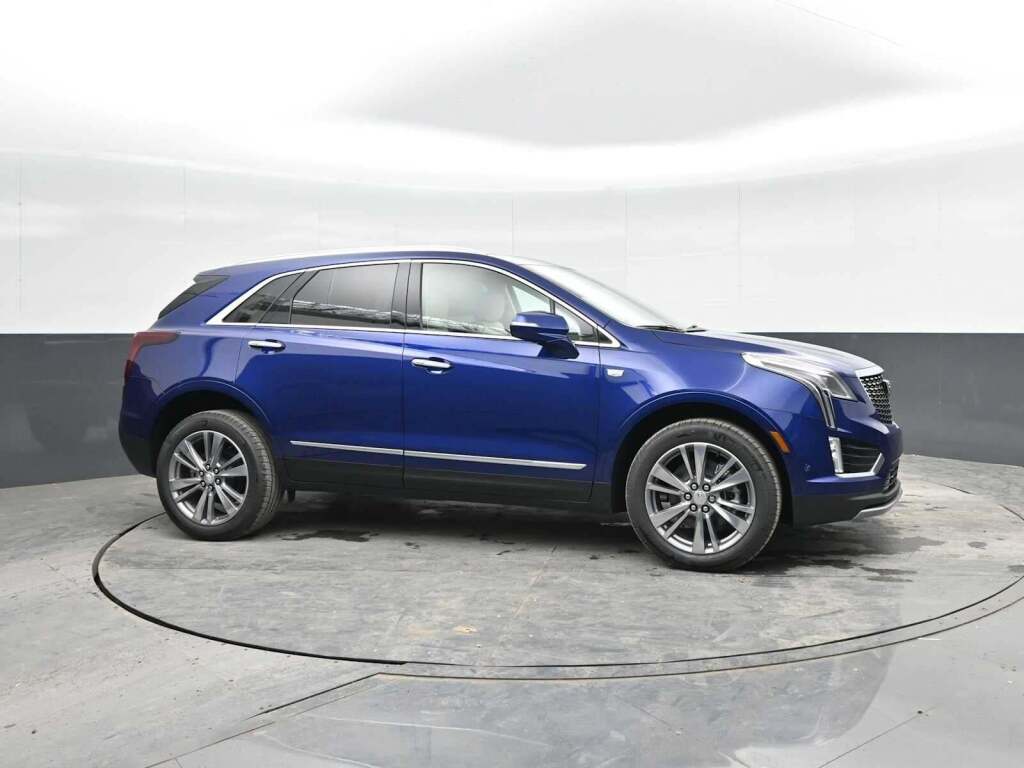 2025 Cadillac XT5 AWD Premium Luxury