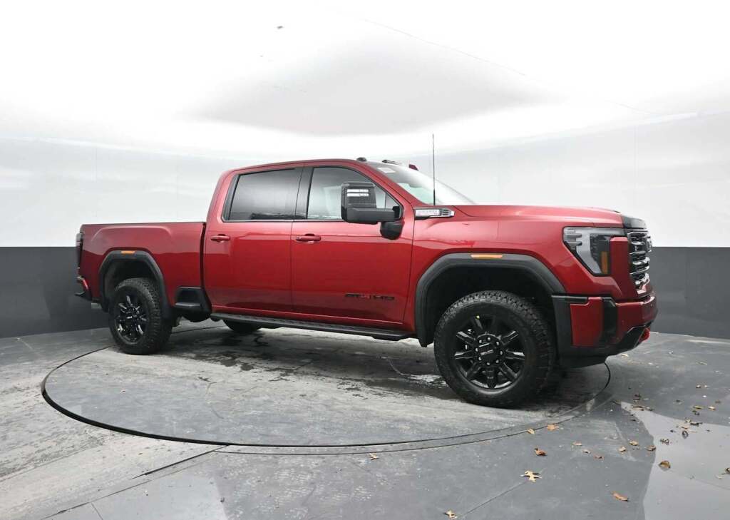 2026 GMC Sierra 2500HD AT4