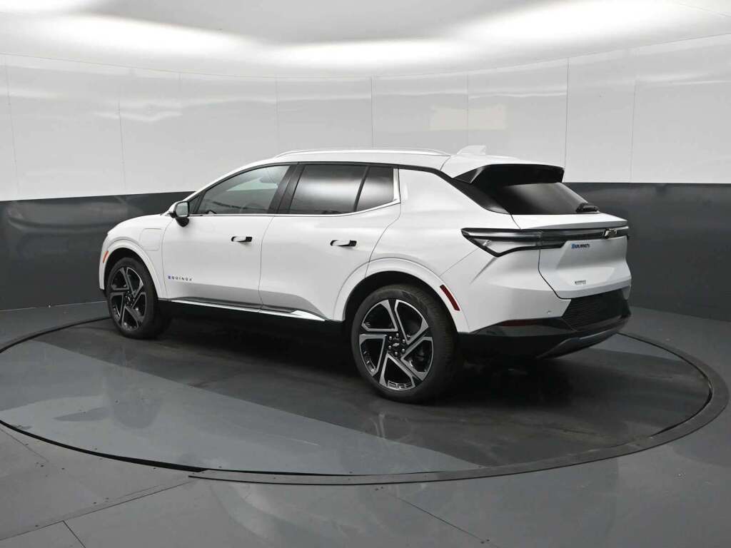 2026 Chevrolet Equinox EV LT 2, FWD