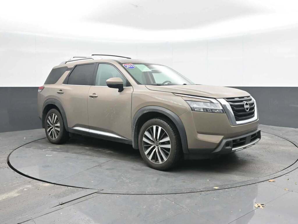 2023 Nissan Pathfinder Platinum 4WD