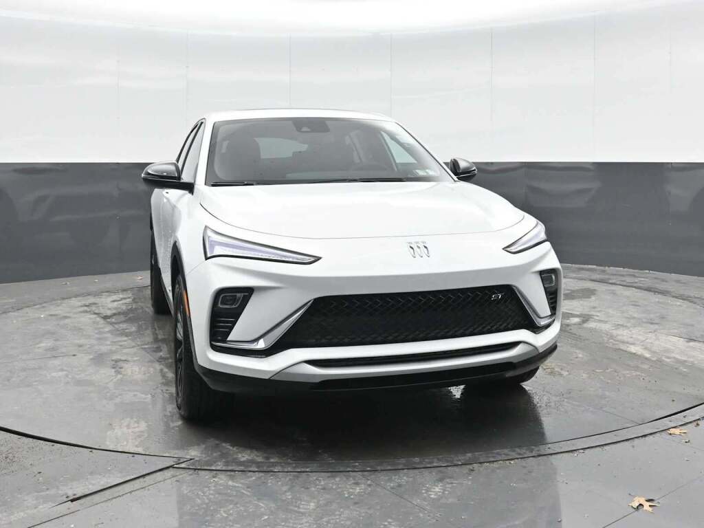 2026 Buick Envista Sport Touring FWD