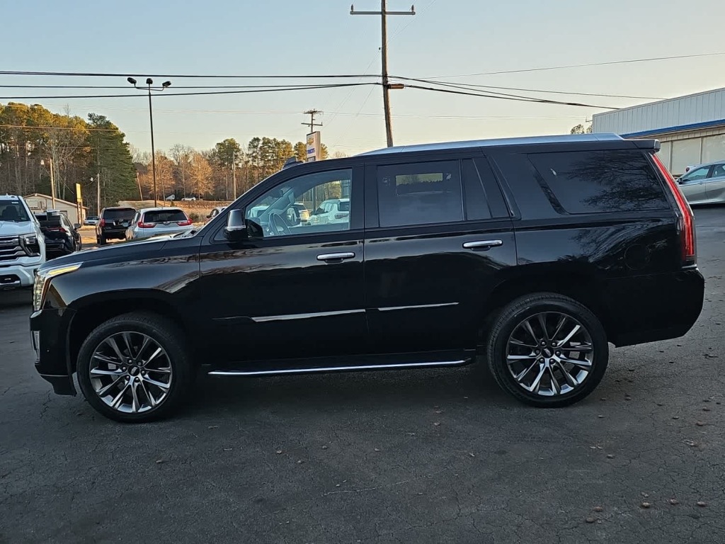 2019 Cadillac Escalade Luxury