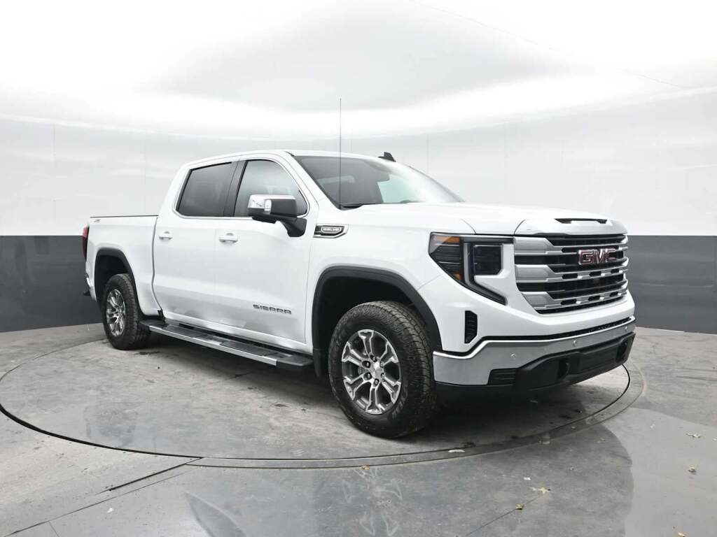 2026 GMC Sierra 1500 SLE