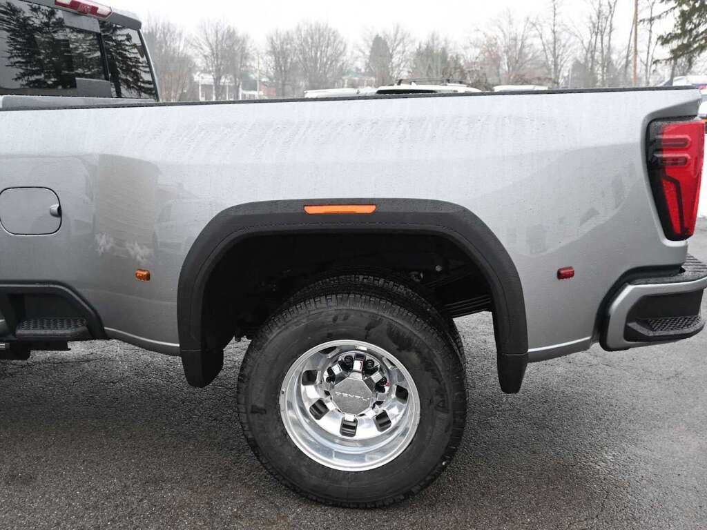 2026 GMC Sierra 3500HD Denali