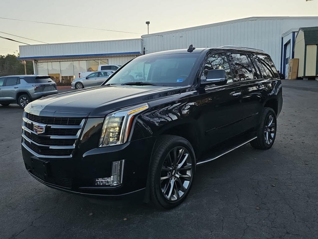 2019 Cadillac Escalade Luxury