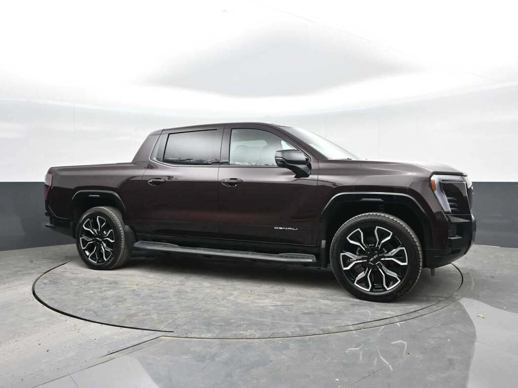 2025 GMC Sierra EV Denali