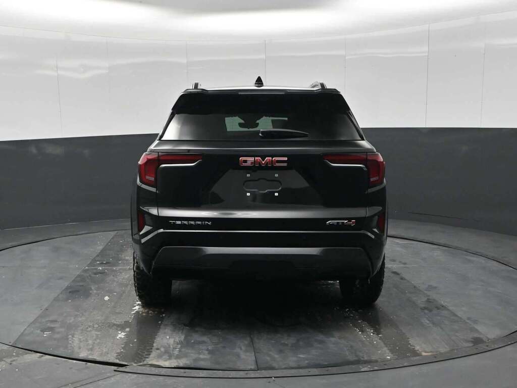 2026 GMC Terrain AWD AT4