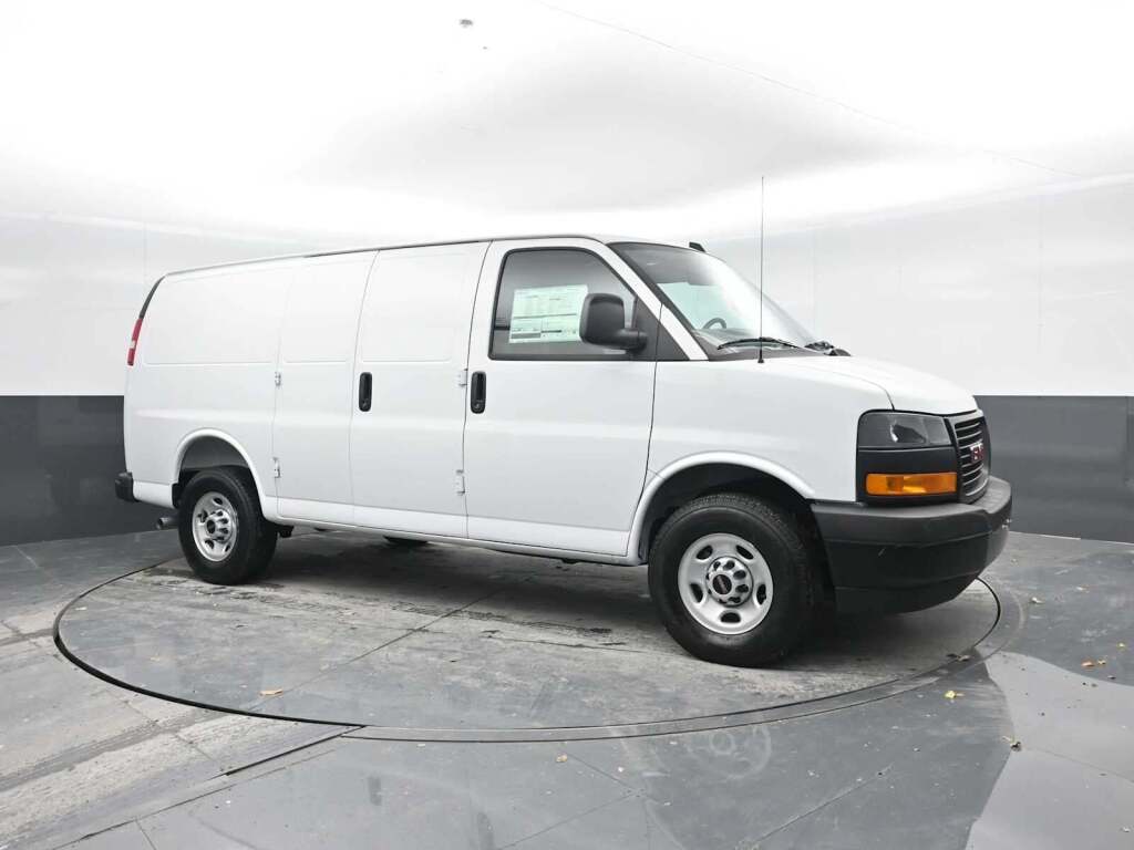 2025 GMC Savana Cargo RWD 2500 Regular Wheelbase Work Van