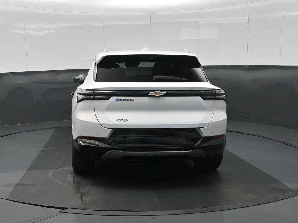 2026 Chevrolet Equinox EV LT 2, FWD