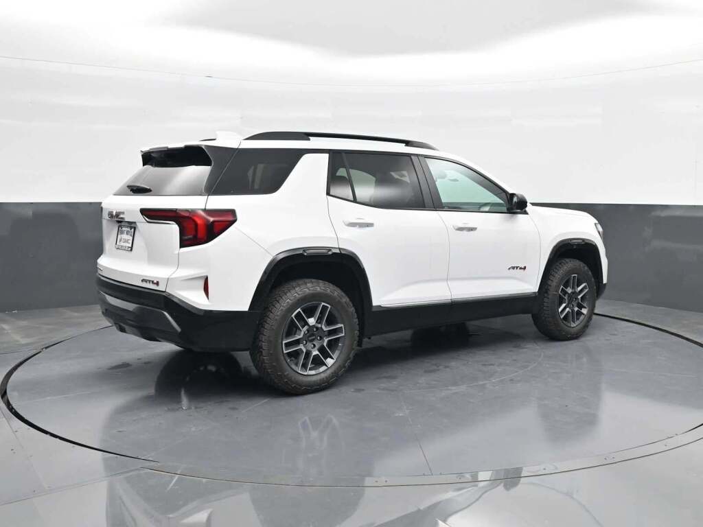 2026 GMC Terrain AWD AT4