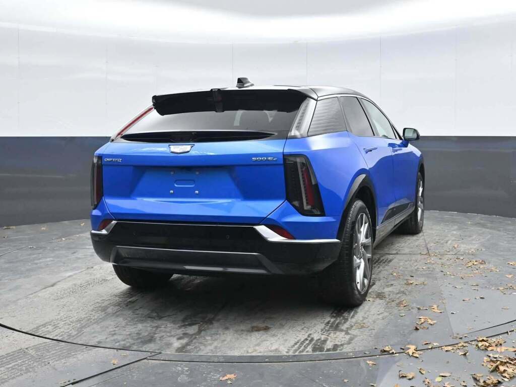 2026 Cadillac OPTIQ Luxury