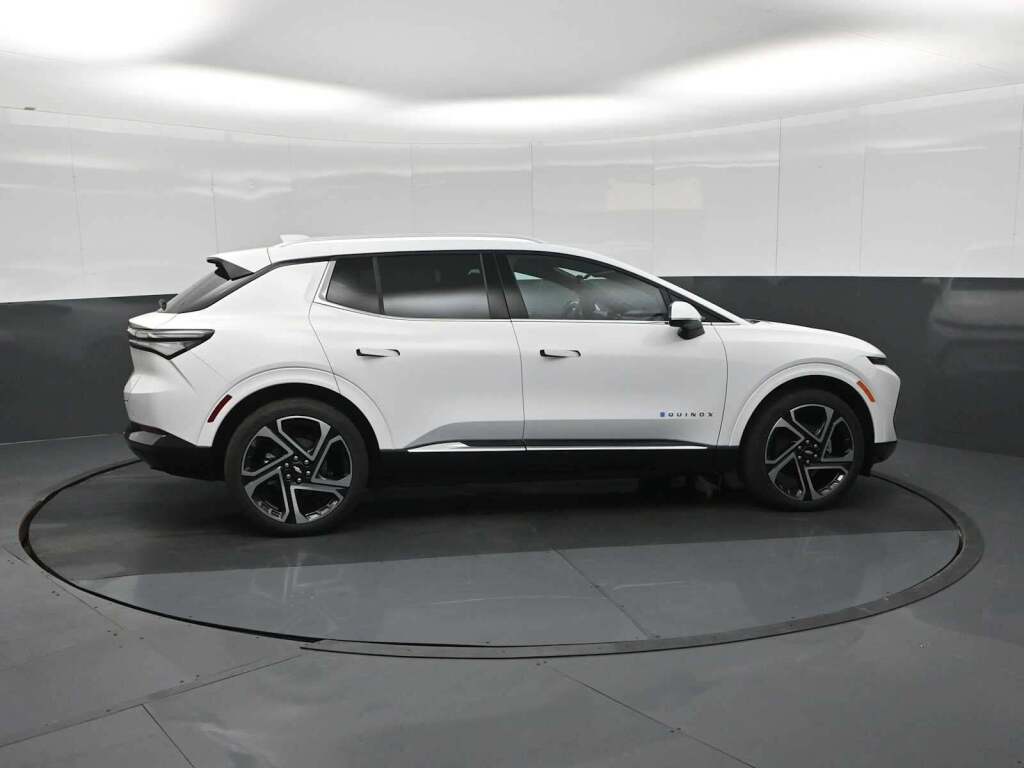 2026 Chevrolet Equinox EV LT 2, FWD