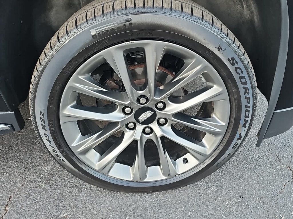 2019 Cadillac Escalade Luxury