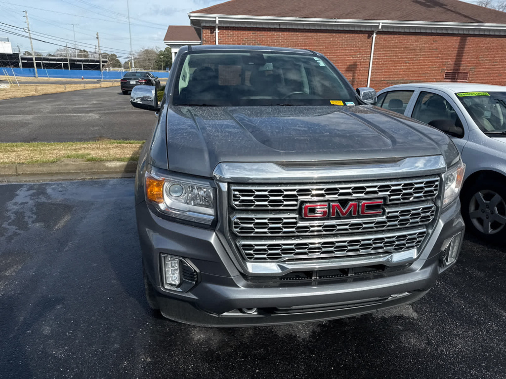 2022 GMC Canyon 4WD Crew Cab Short Box Denali