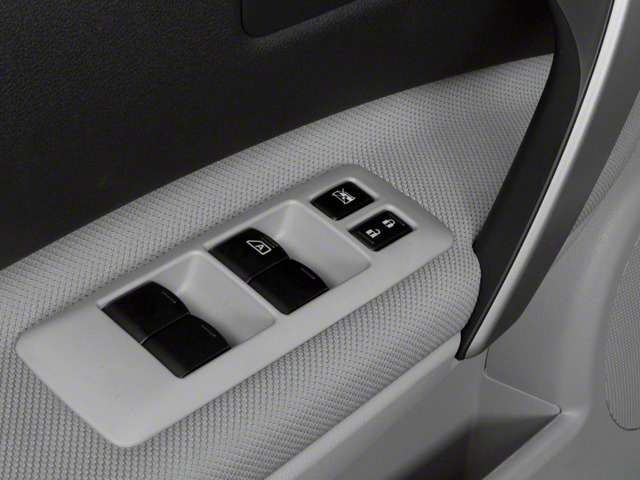 2012 Nissan Rogue SV