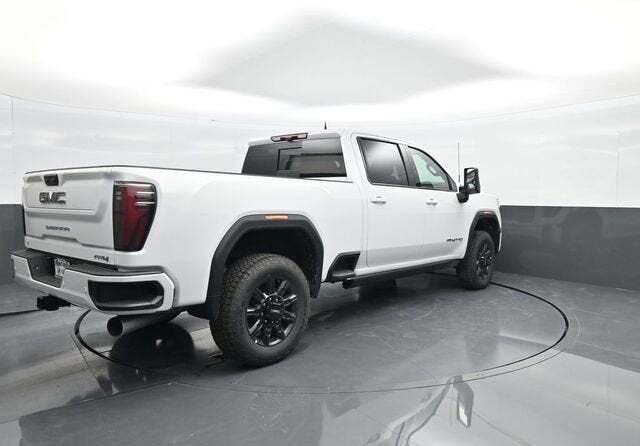 2025 GMC Sierra 2500HD AT4