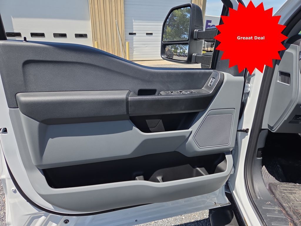 2024 Ford F-450 Chassis XL