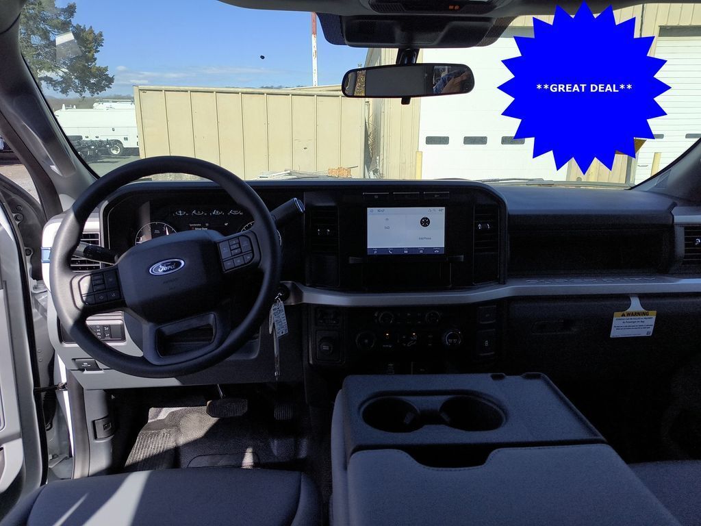 2024 Ford F-450 Chassis XL