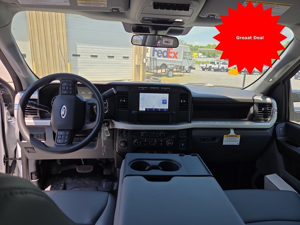 2024 Ford F-450 Chassis XL