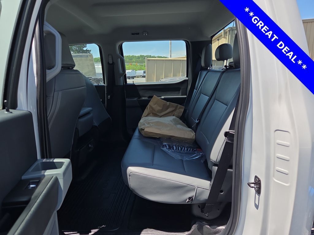 2024 Ford F-450 Chassis XL