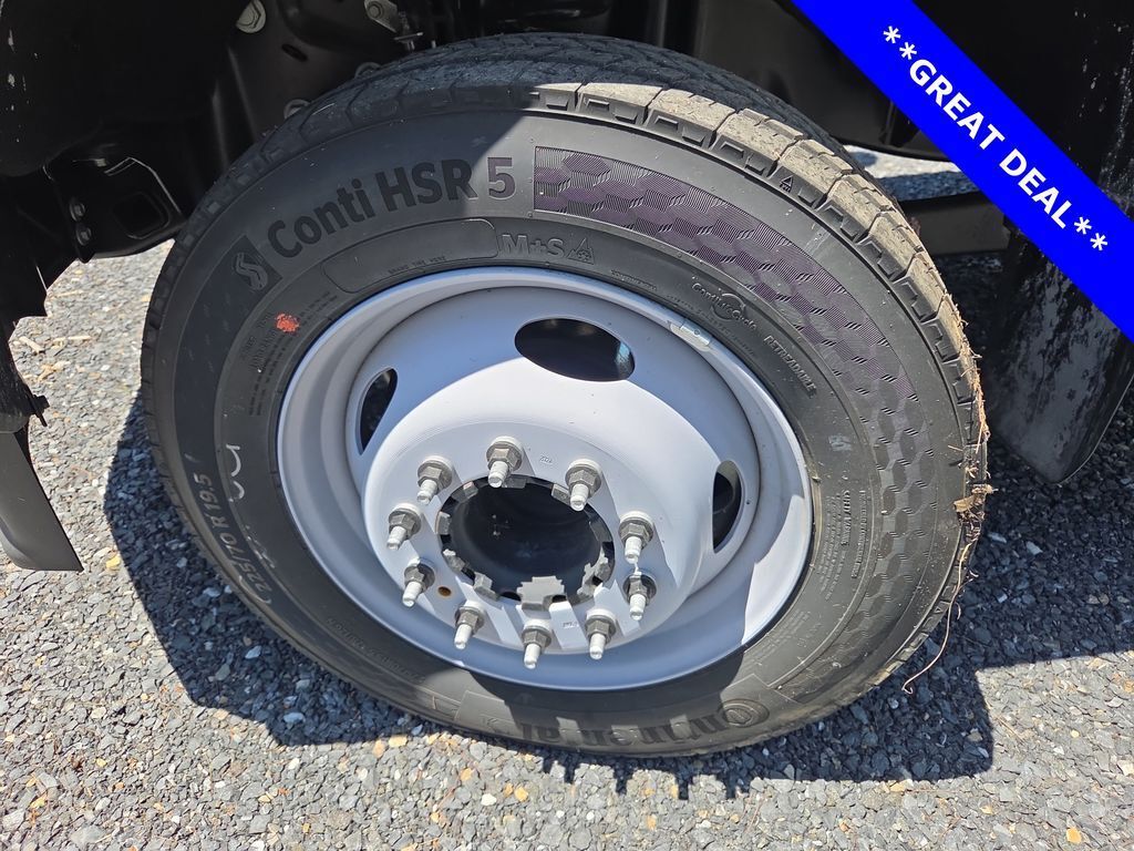 2024 Ford F-450 Chassis XL