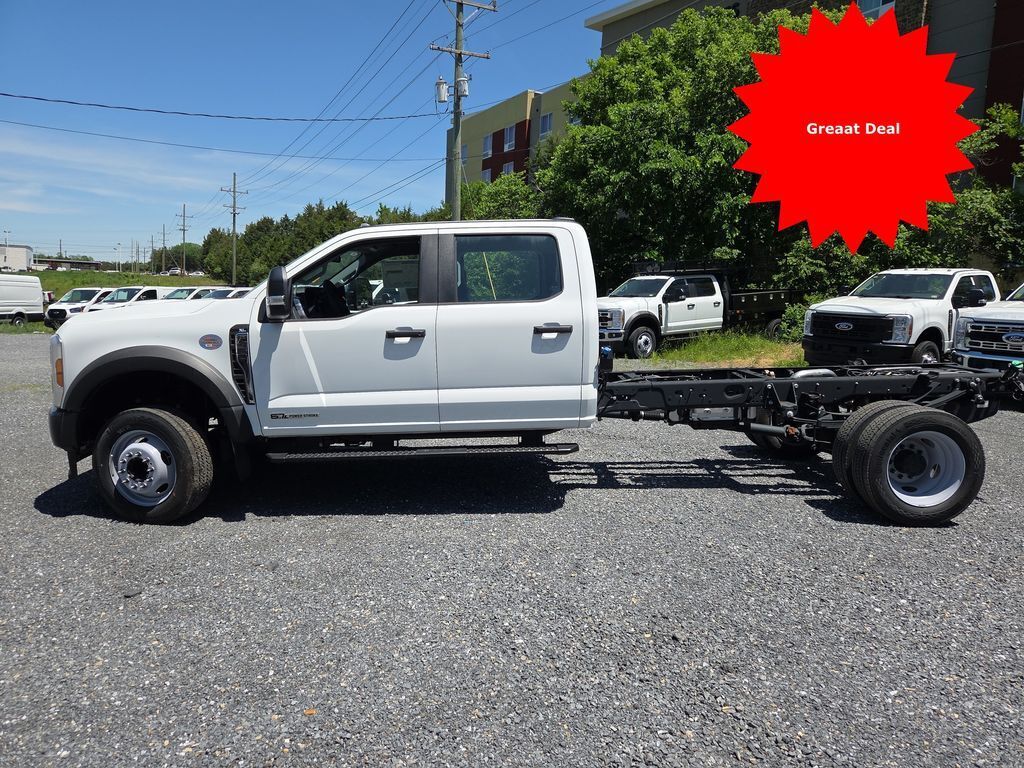 2024 Ford F-450 Chassis XL